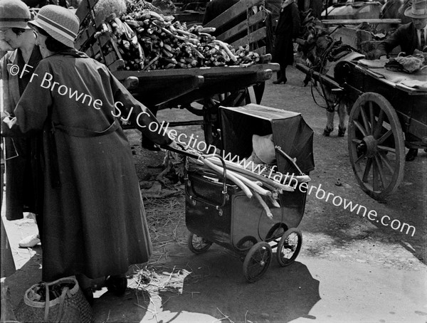 MARKETS  PRAM WITH RHUBARB